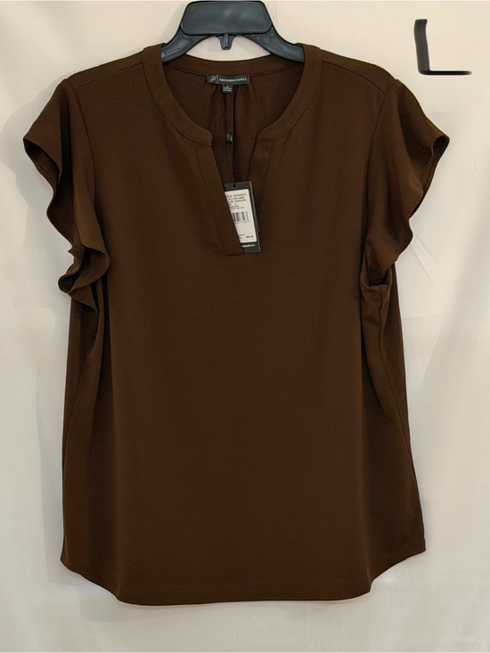 Adrianna Papell Tops - Adrianna Papell Chocolate Brown Split-Neck Flutter Sleeve Blouse